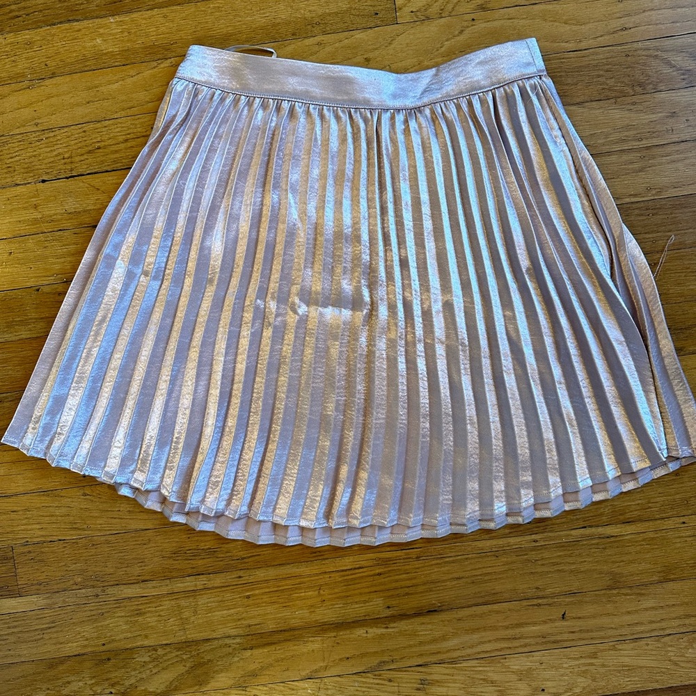 Lulus pleated metallic baby pink skirt